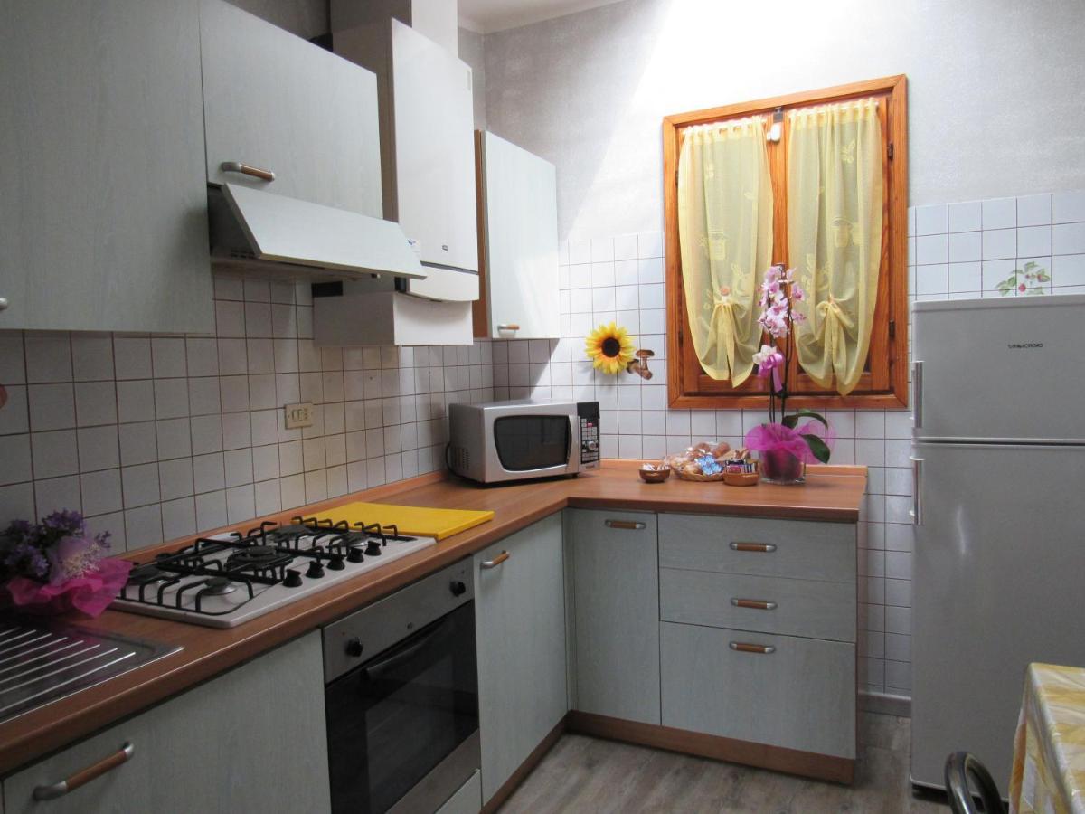 Emilia Apartment Agliano Terme Ngoại thất bức ảnh
